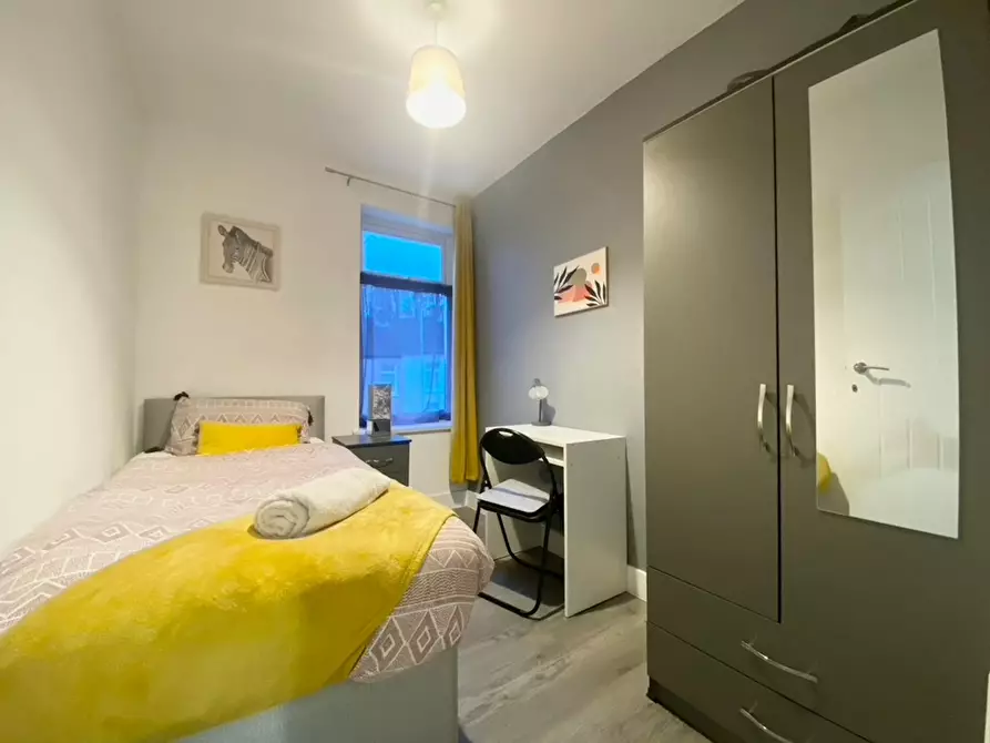 Immagine 10 di Casa indipendente in affitto  in Waun-Wen Road a Landore