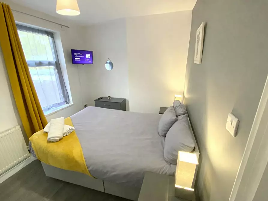 Immagine 5 di Casa indipendente in affitto  in Waun-Wen Road a Landore