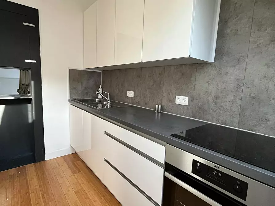 Immagine 6 di Appartamento in affitto  in Rue Marie-Thérèse a Bruxelles