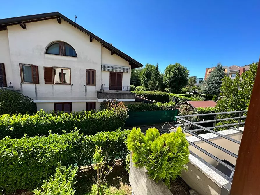 Immagine 9 di Appartamento in affitto  in Via dell'Ongaro a Agra