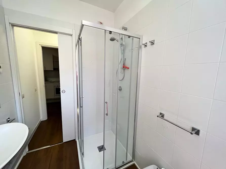 Immagine 10 di Appartamento in affitto  in Via dell'Ongaro a Agra