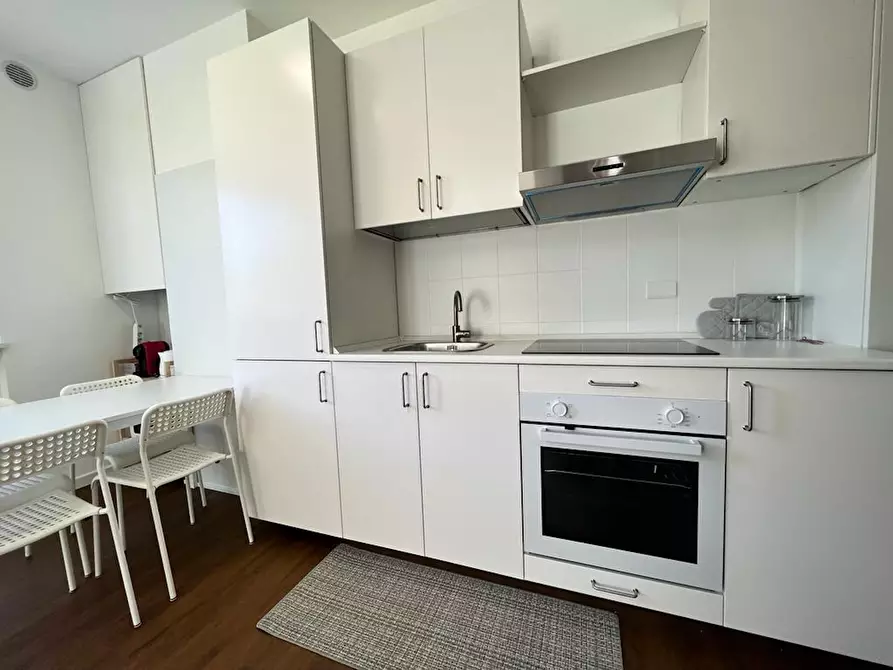 Immagine 6 di Appartamento in affitto  in Via dell'Ongaro a Agra