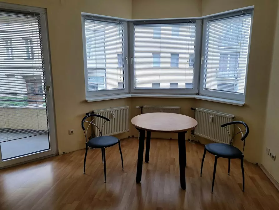 Immagine 6 di Appartamento in affitto  in Lübecker Straße a Berlin