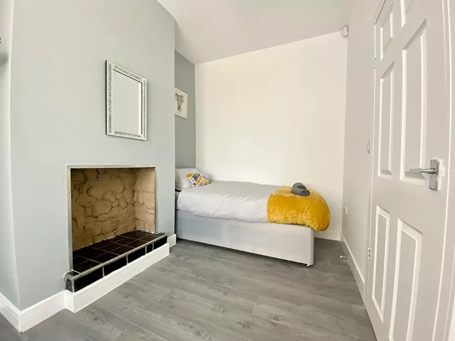 Immagine 9 di Casa indipendente in affitto  in Chell Street a 