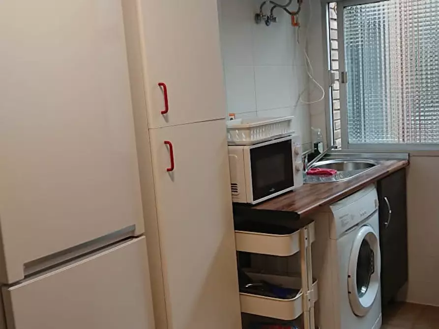 Immagine 8 di Camera in affitto  in Calle Cataluña a Getafe