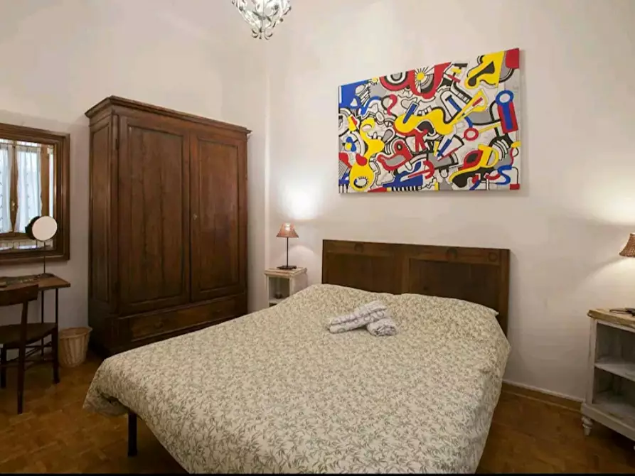 Immagine 1 di Appartamento in affitto  in Via Faenza a Firenze