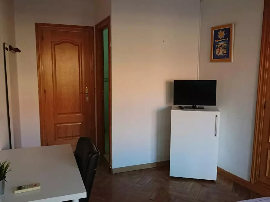 Immagine 5 di Camera in affitto  in Calle Núñez de Balboa a Getafe
