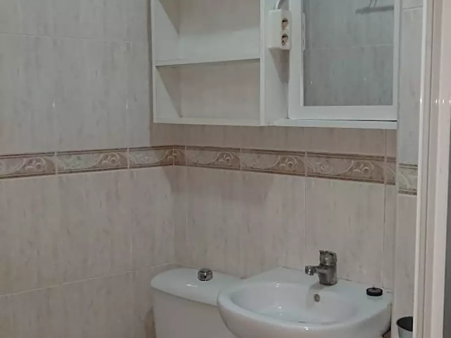 Immagine 8 di Camera in affitto  in Calle Núñez de Balboa a Getafe