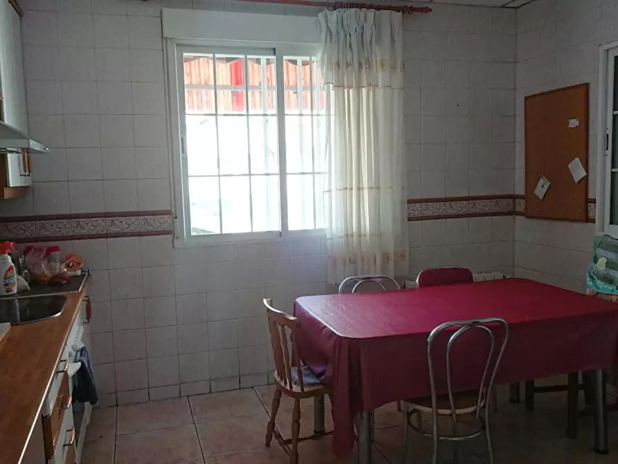 Immagine 8 di Camera in affitto  in Calle Núñez de Balboa a Getafe