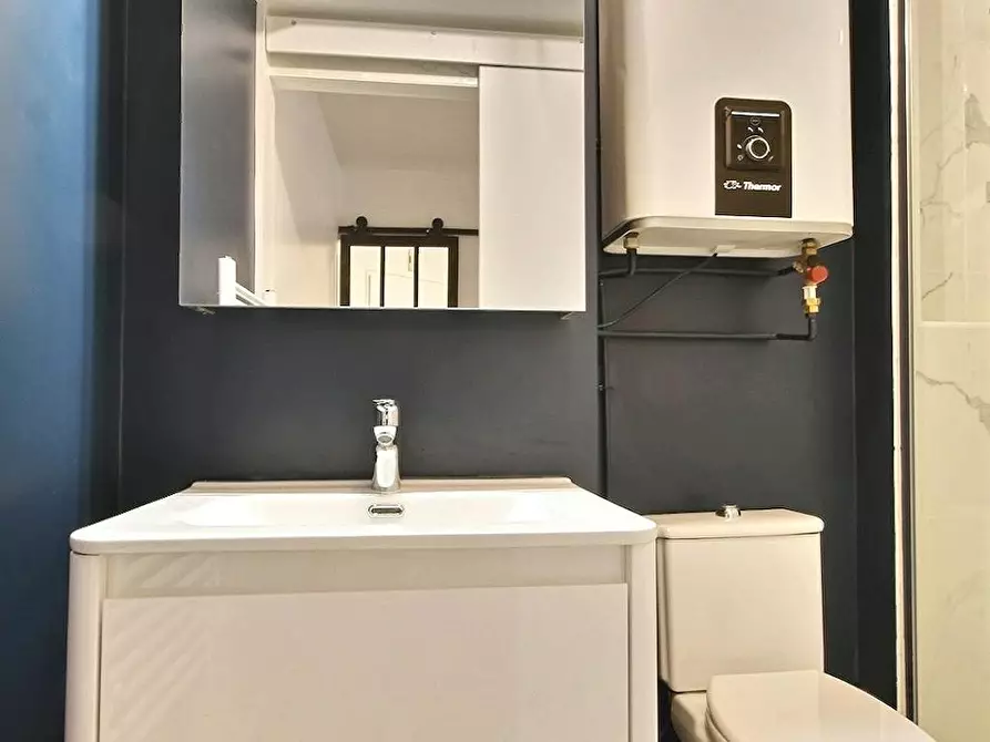 Immagine 10 di Appartamento in affitto  in Rue de Sofia a Paris 18