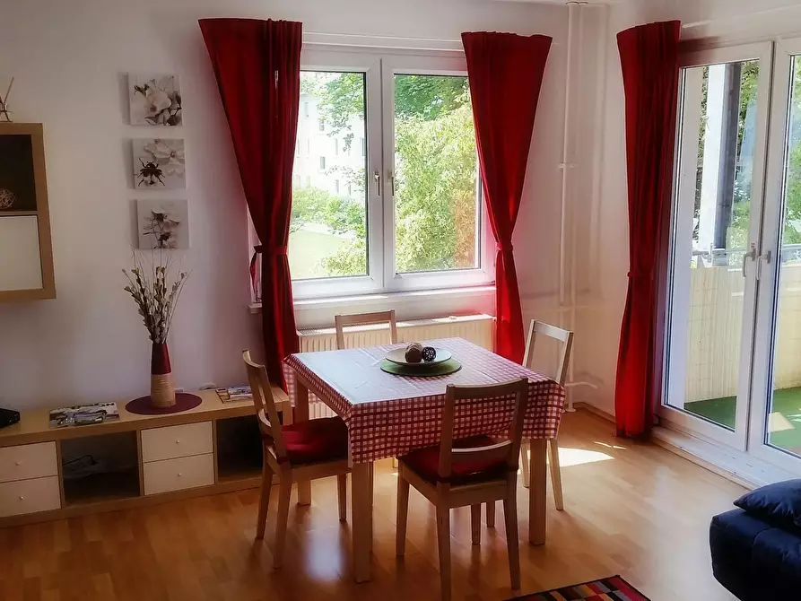 Immagine 4 di Appartamento in affitto  in Werfelstraße a Berlin