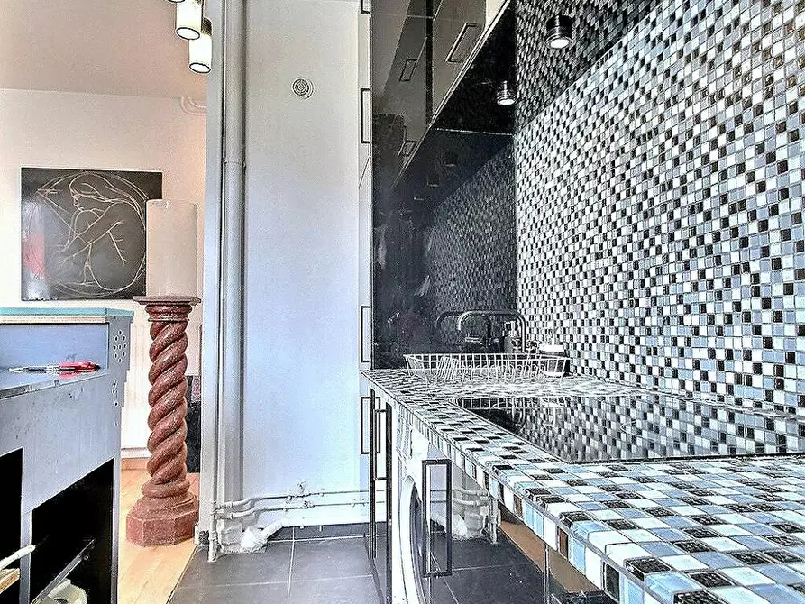 Immagine 9 di Appartamento in affitto  in Rue Sainte-Croix de la Bretonnerie a Paris
