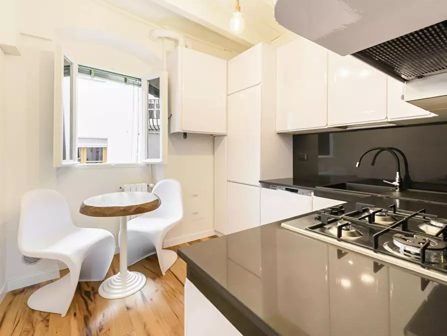 Immagine 6 di Appartamento in affitto  in Via Santa Maria a Firenze