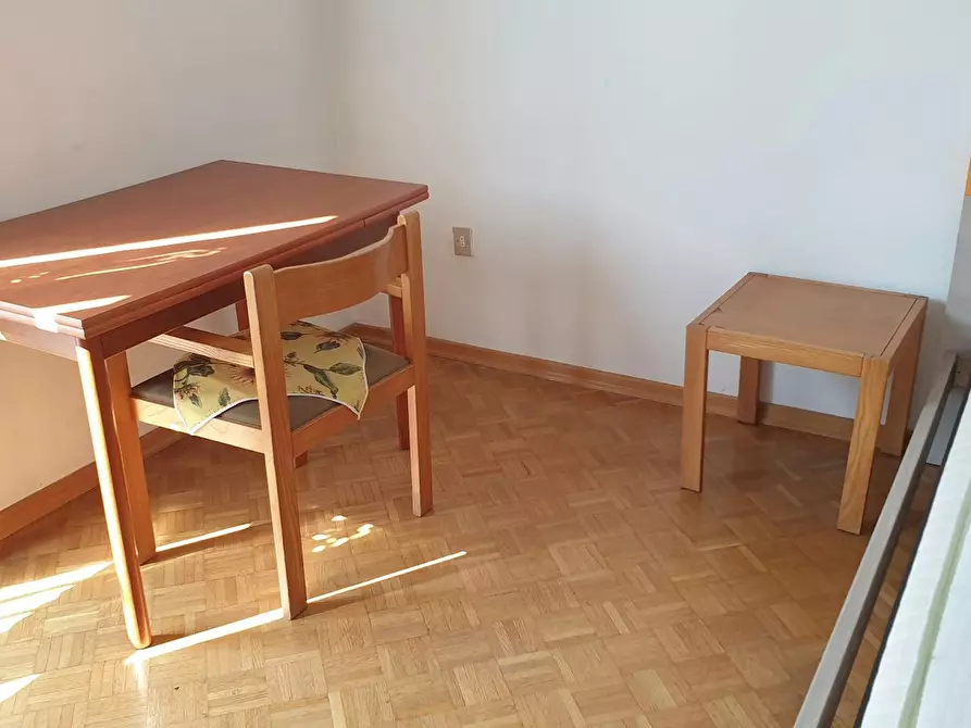 Immagine 2 di Camera in affitto  in Via Fratelli Perini a Trento