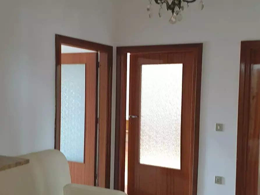 Immagine 4 di Camera in affitto  in Via Fratelli Perini a Trento