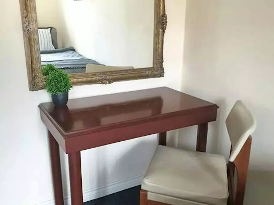 Immagine 8 di Casa indipendente in affitto  in The Furlong a West Bromwich