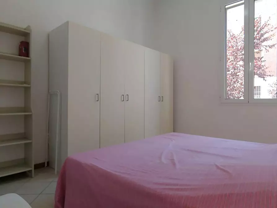 Immagine 2 di Appartamento in affitto  in Via Vittorio Bigari a Bologna