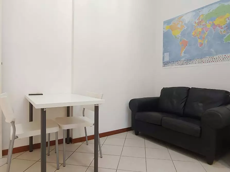 Immagine 7 di Appartamento in affitto  in Via Vittorio Bigari a Bologna