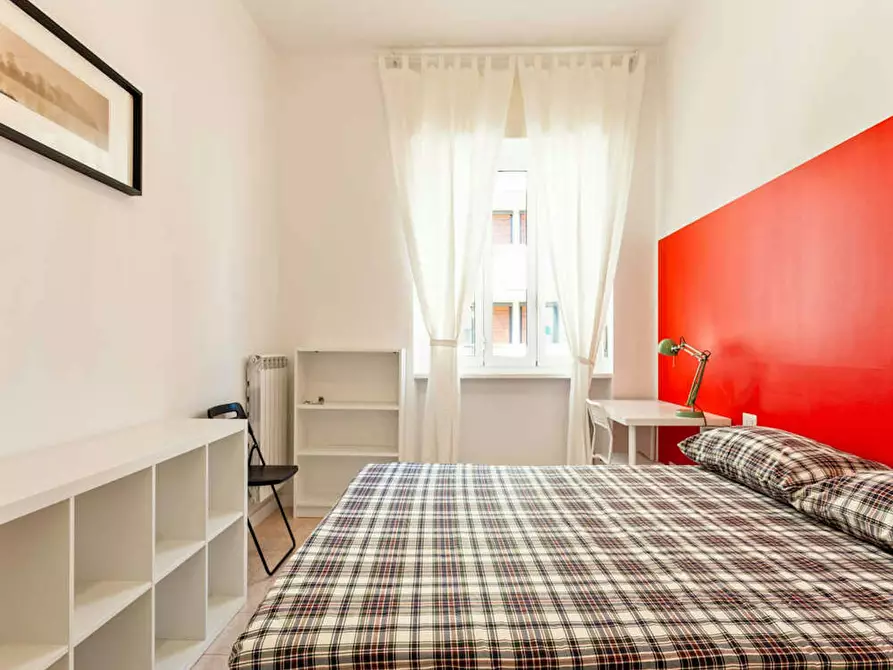 Immagine 2 di Camera in affitto  in Via Pantigliate a Milano