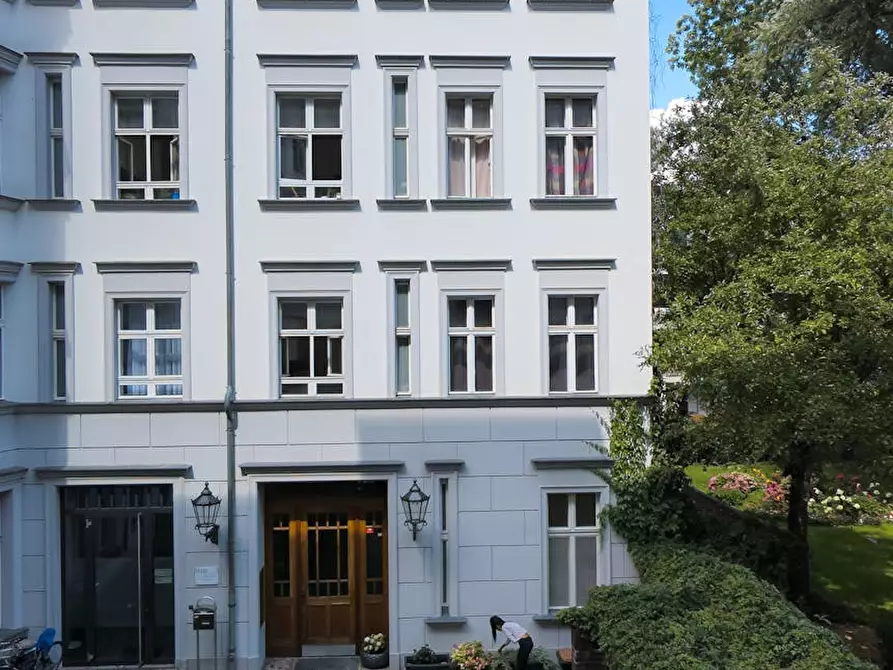 Immagine 9 di Appartamento in affitto  in Osnabrücker Straße a Berlin