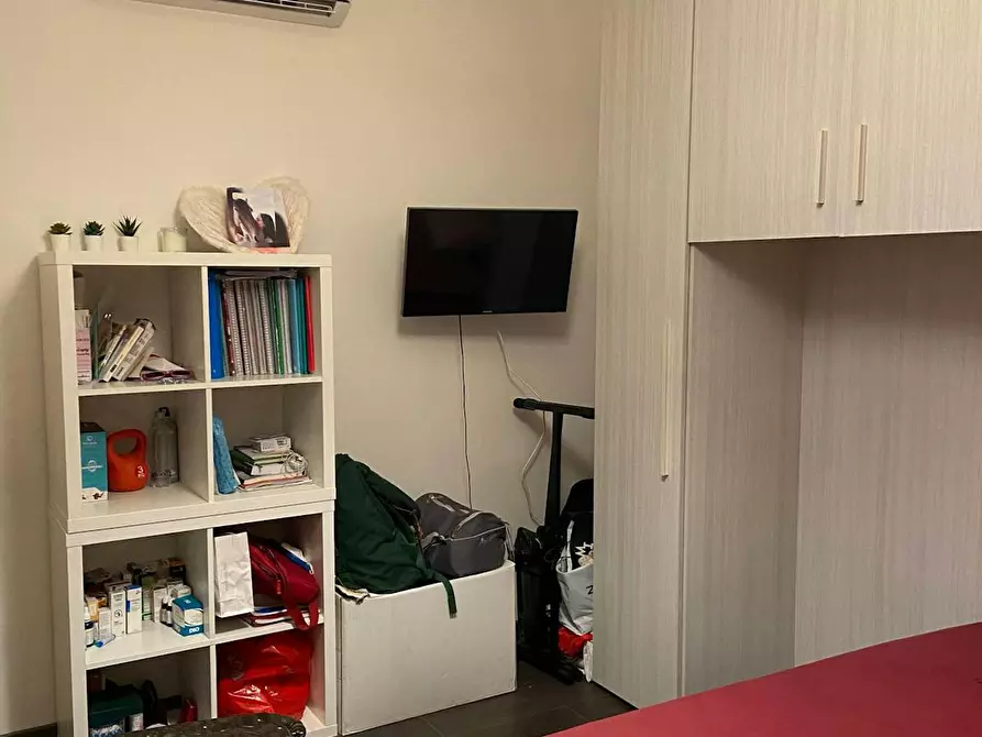 Immagine 2 di Camera in affitto  in Viale Giovanni Suzzani a Milano
