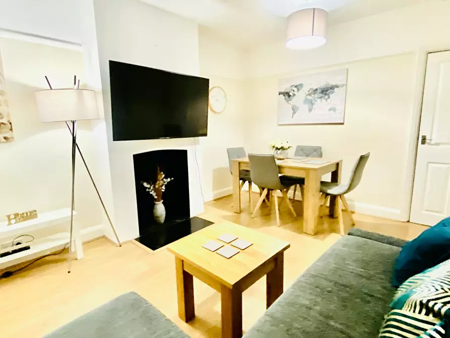 Immagine 3 di Appartamento in affitto  in Kenilworth Road a Staines