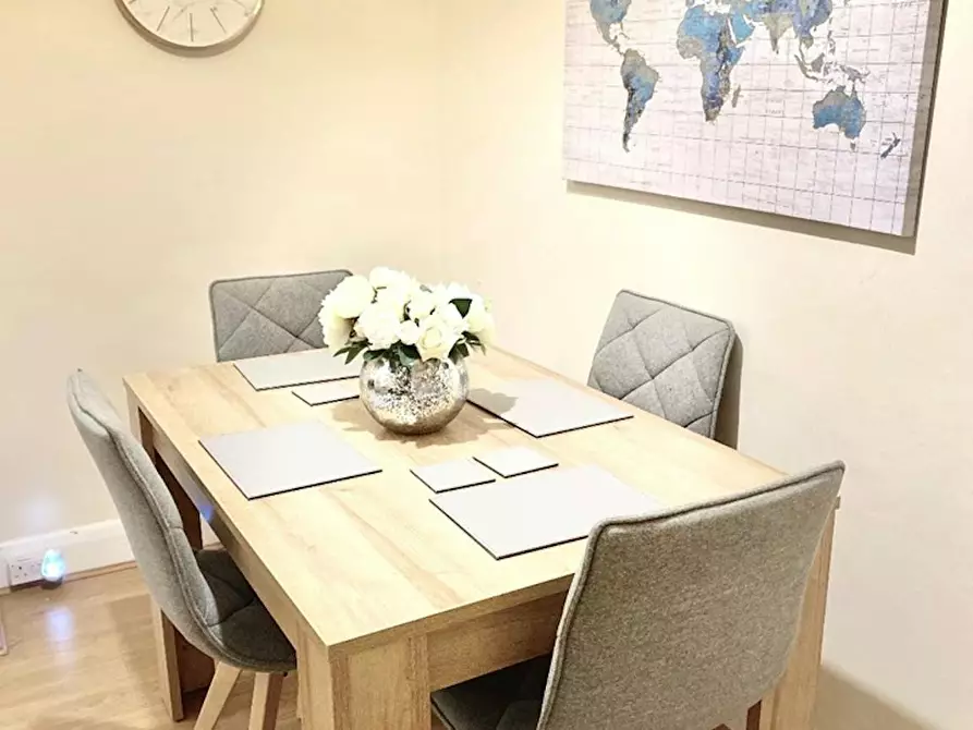 Immagine 9 di Appartamento in affitto  in Kenilworth Road a Staines