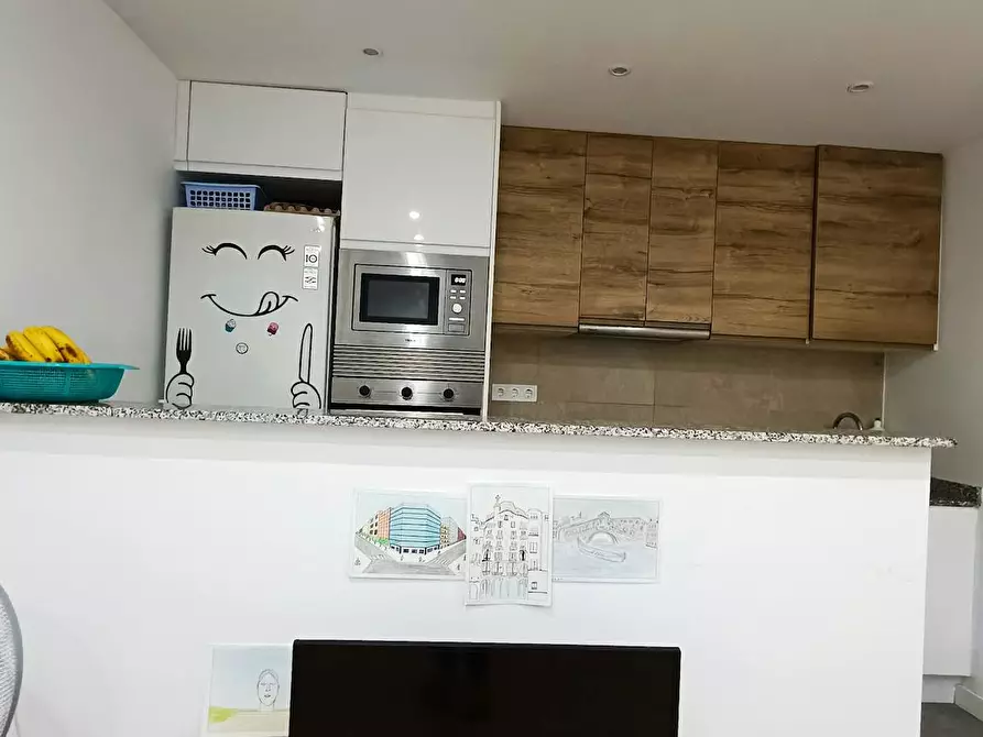Immagine 8 di Camera in affitto  in Carrer del Doctor Jaume Ferran i Clua a Hospitalet De Llobregat, L'