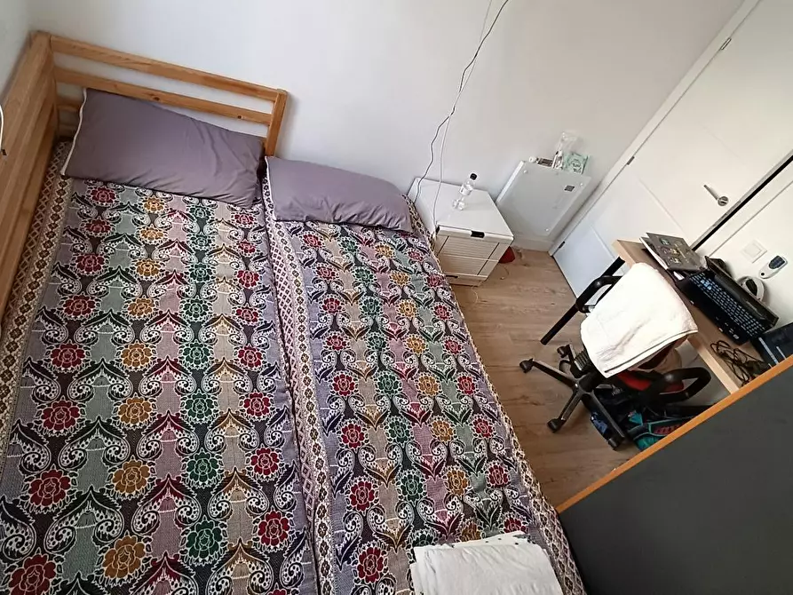 Immagine 4 di Camera in affitto  in Carrer del Doctor Jaume Ferran i Clua a Hospitalet De Llobregat, L'