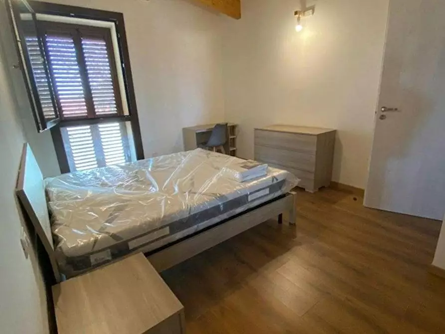 Immagine 10 di Camera in affitto  in Via Monte Sabotino a Paderno Dugnano