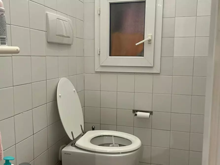 Immagine 10 di Appartamento in affitto  in Via San Vitale a Bologna