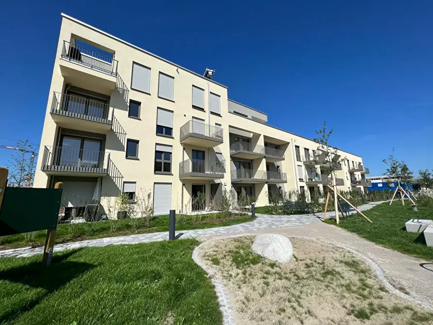 Immagine 8 di Appartamento in affitto  in Lilli-Kurowski-Straße a München