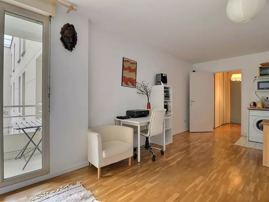 Immagine 4 di Appartamento in affitto  in Rue Levert a Paris 20
