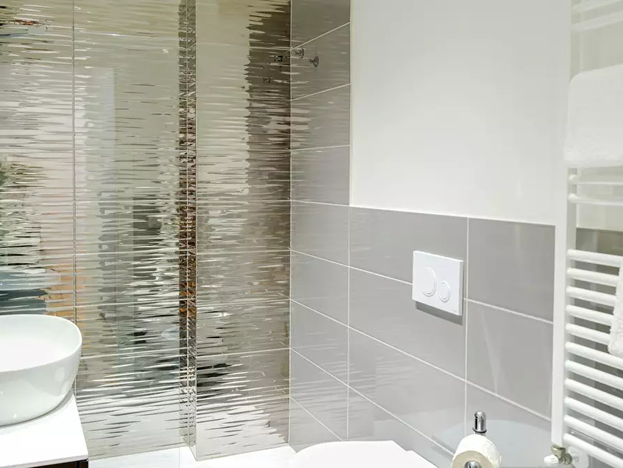 Immagine 5 di Appartamento in affitto  in Via Camillo Cavour a Firenze