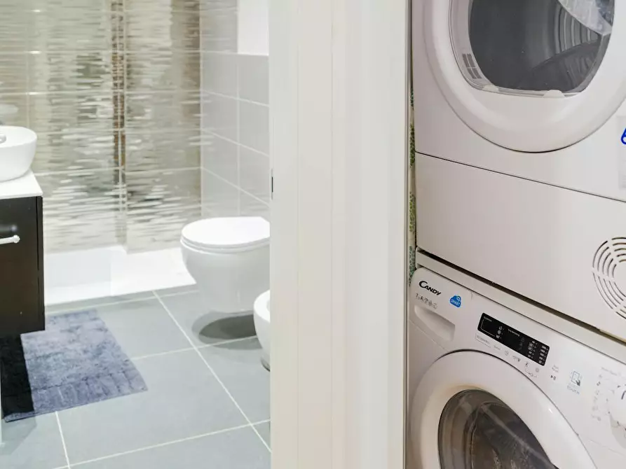 Immagine 7 di Appartamento in affitto  in Via Camillo Cavour a Firenze