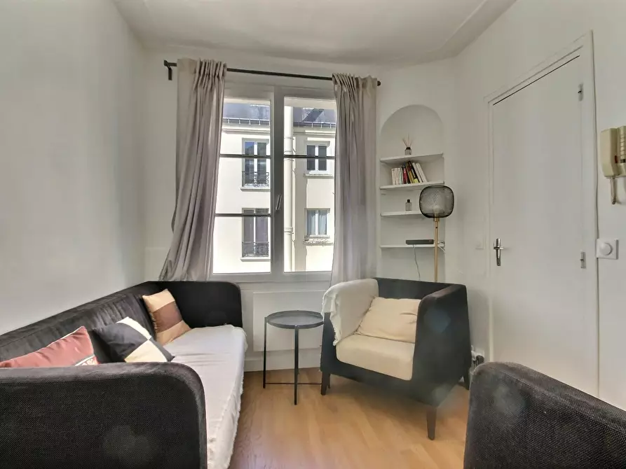 Immagine 3 di Appartamento in affitto  in Rue de la Roquette a Paris