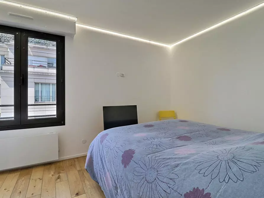 Immagine 10 di Appartamento in affitto  in Rue Jules Guesde a Levallois-Perret