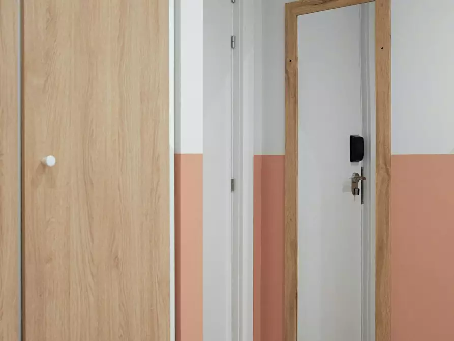 Immagine 5 di Camera in affitto  in Carrer del Comte Borrell a Barcelona