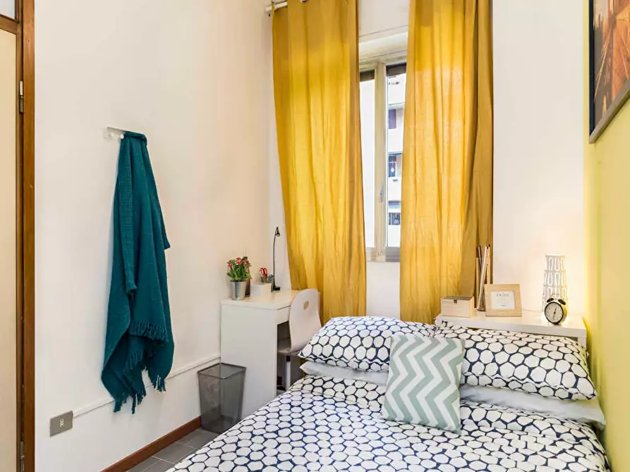 Immagine 1 di Camera in affitto  in Via Giuseppe Frua a Milano