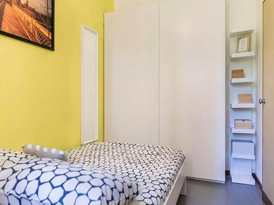 Immagine 3 di Camera in affitto  in Via Giuseppe Frua a Milano