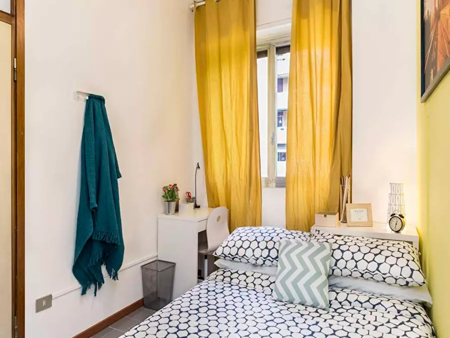 Immagine 1 di Camera in affitto  in Via Giuseppe Frua a Milano