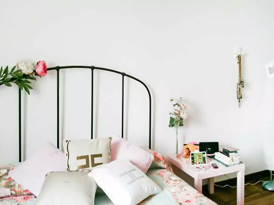 Immagine 5 di Camera in affitto  in Piazza Ventiquattro Maggio a Milano