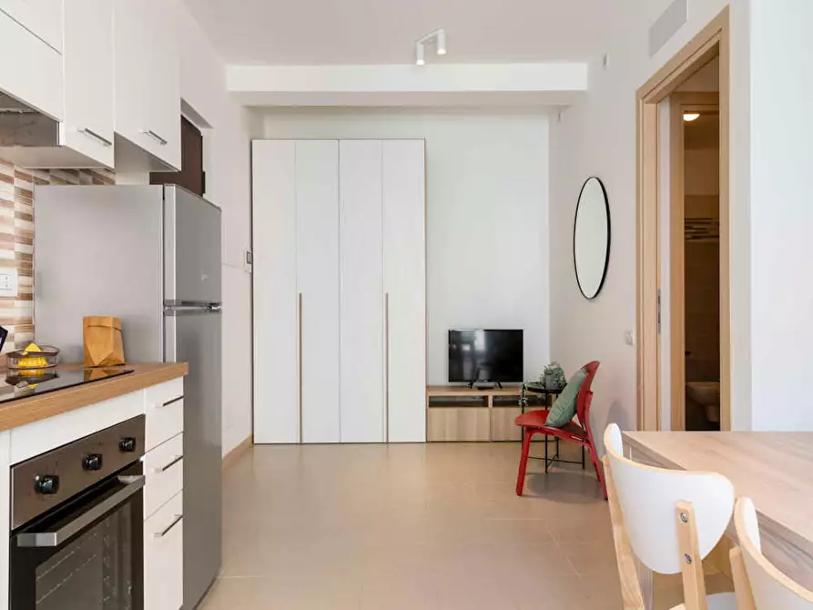 Immagine 4 di Appartamento in affitto  in Via Gardone a Milano