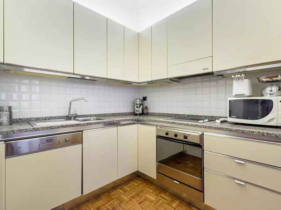 Immagine 9 di Appartamento in affitto  in Via Montebello a Firenze