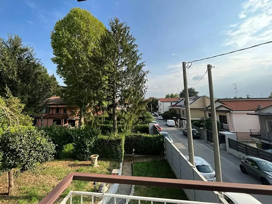 Immagine 10 di Camera in affitto  in Via Monte Sabotino a Senago