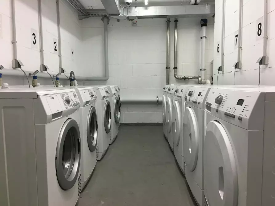 Immagine 8 di Appartamento in affitto  in Triftstraße a Frankfurt am Main