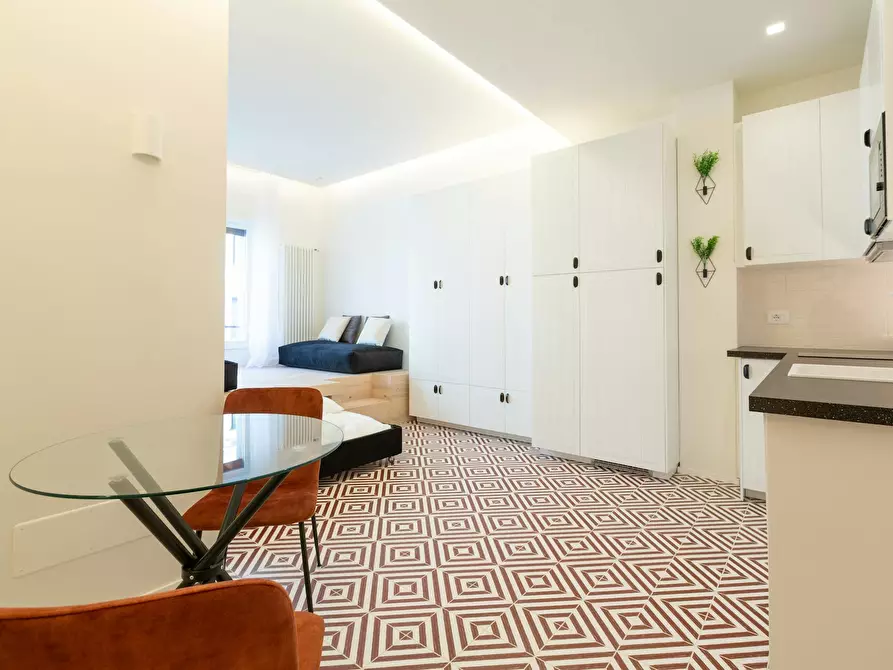 Immagine 2 di Appartamento in affitto  in Via Giulio e Corrado Venini a Milano