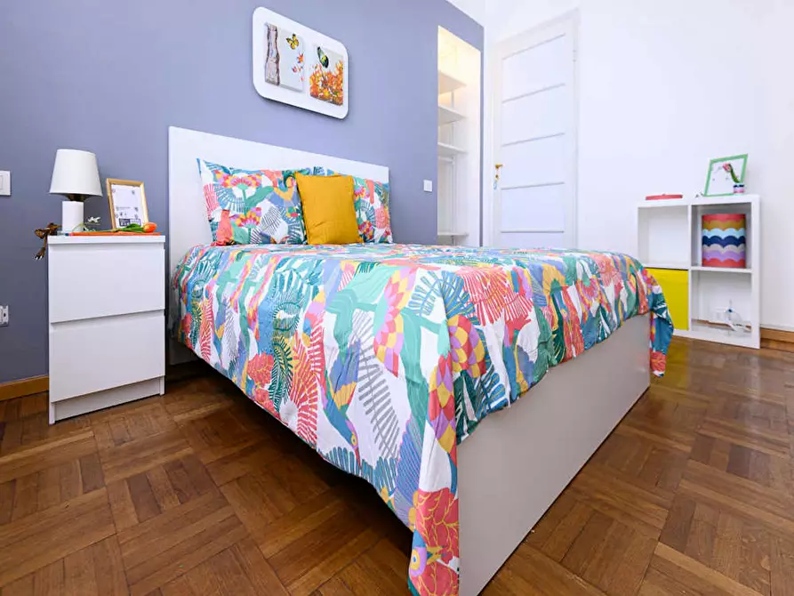 Immagine 1 di Camera in affitto  in Via Roberto Sarfatti a Milano