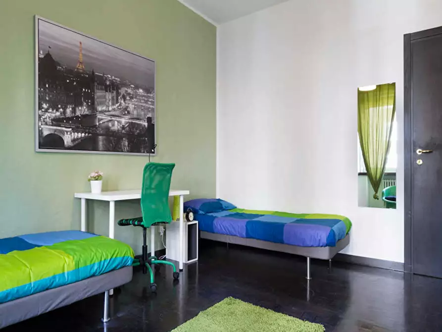 Immagine 1 di Camera in affitto  in Viale Evaristo Stefini a Milano