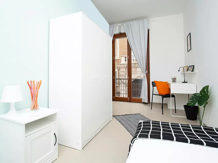 Immagine 2 di Camera in affitto  in Vicolo Gioia a Rimini